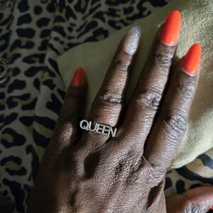 Queen Ring